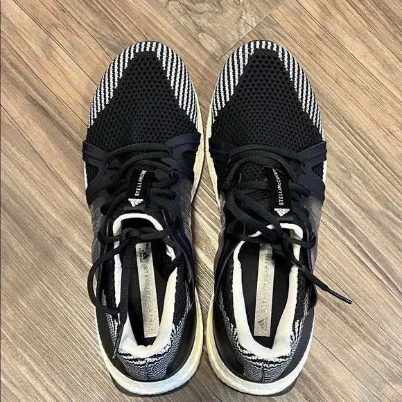 Adidas Stella McCartney x Wmns Ultra Boost ‘Black Granite’ (slightly used) - Picture 4 of 4
